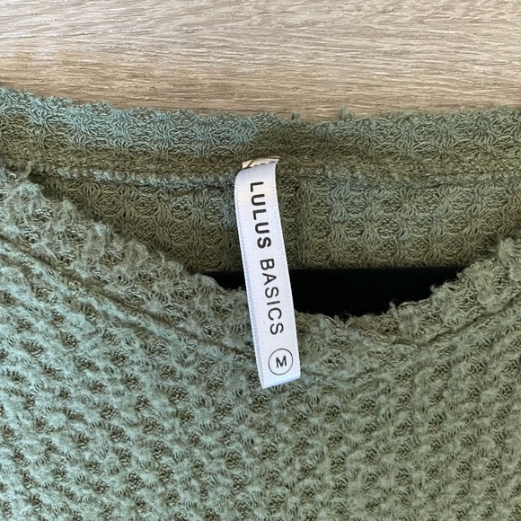 Green waffle crop top - Picture 2 of 3